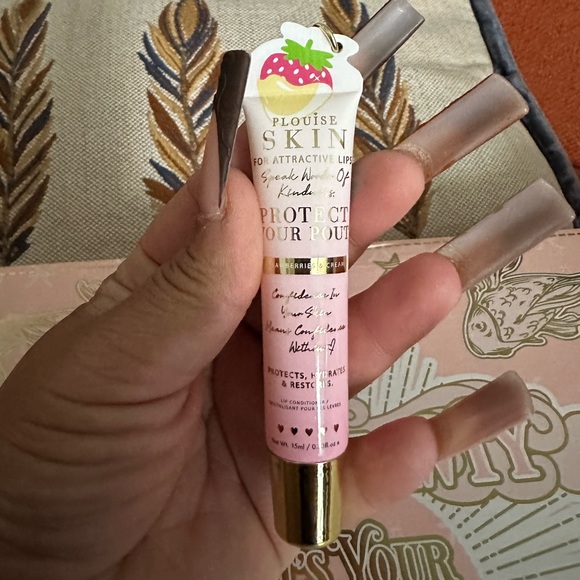 P.Louise Protect Your Pout Lip Conditioner. strawberries and Cream - Picture 1 of 2